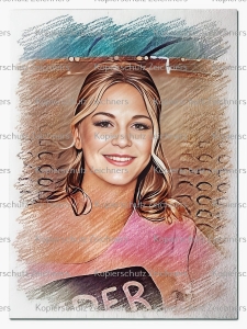 Julia-Lindholm--DCD5